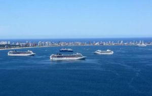 Uruguay's other main harbor, the international Atlantic seaside resort of Punta del Este received 32 calls and 98.400 passengers of which 66.000 went ashore (67%)