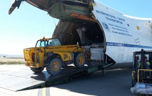 Unloading the Antonov by Sulivan Shipping service Ltd. (Pic  by Sulivan)