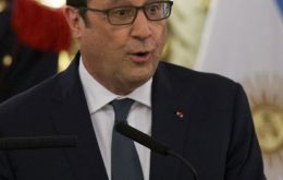 Hollande lauded Argentina's history of receiving immigrants, mentioning Syrians and Lebanese who arrived in the South American nation decades ago.