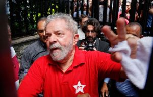 Speaking to his supporters in Sao Paulo after being released on Friday, Lula said that investigators were “disrespectful of democracy” and abusing their authority