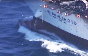 In a high-seas chase, a coast guard vessel pursued the Lu Yan Yuan Yu 010 jigger which refused to stop despite warning shots across the Chinese boat's bow