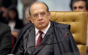 Rousseff has called on Brazil's top court to remain impartial after Supreme Justice Gilmar Mendes blocked ex president Lula from being sworn in to the cabinet.