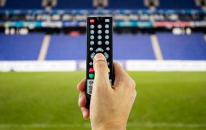 Sky Deutschland paid 2.5 billion Euros (US$2.8 billion) in the last auction in 2012 to secure all the current live rights.