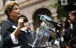“In the past, coups were carried out with machine guns, tanks and weapons, today all you need are hands that are willing to tear up the Constitution”, said Rousseff