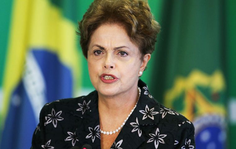 Although the temporary removal of Rousseff is taken for granted, a survey by Folha de São Paulo shows that there is still not enough votes in the Senate