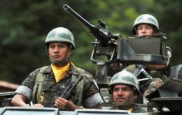 Since the incident Guatemala has sent an estimated 3.000 elite troops to the border next to a long disputed area 