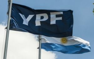 YPF said it was notified that it must pay damages of US$184.5 million to Brazilian electric utility AES and US$319.1 million to Transportadora de Gas del Mercosur