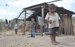 However children in the north of Argentina are six times more exposed to lack of basic food, health and education care that those in Buenos Aires City. 