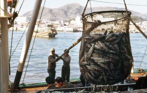 Each year, IUU fishing is responsible for annual catches of up to 26 million tons, with a value of up to US$ 23 billion. 