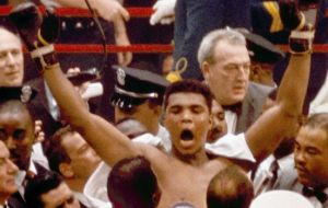 After beating the fearsome Liston in a sixth-round technical KO in Miami Beach, Ali proclaimed, “I am the greatest! I am the greatest! I'm the king of the world.” 