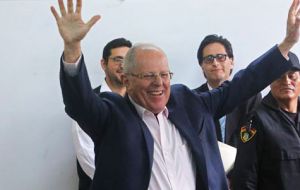 Earlier, polling firm Ipsos said its quick count of a sample of votes gave Kuczynski, known in Peru as PPK, about 50.5% and Fujimori 49.5%, a technical tie