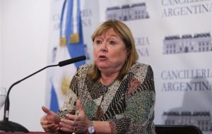 Argentina is in a bind since Ms Malcorra is bidding for the UN Secretary General post and Venezuela is one of ten non permanent member of the Security Council.