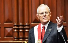 “I want a social revolution for my country! I long for Peru in five years to be more modern, more just, more equal,” Kuczynski said before congress