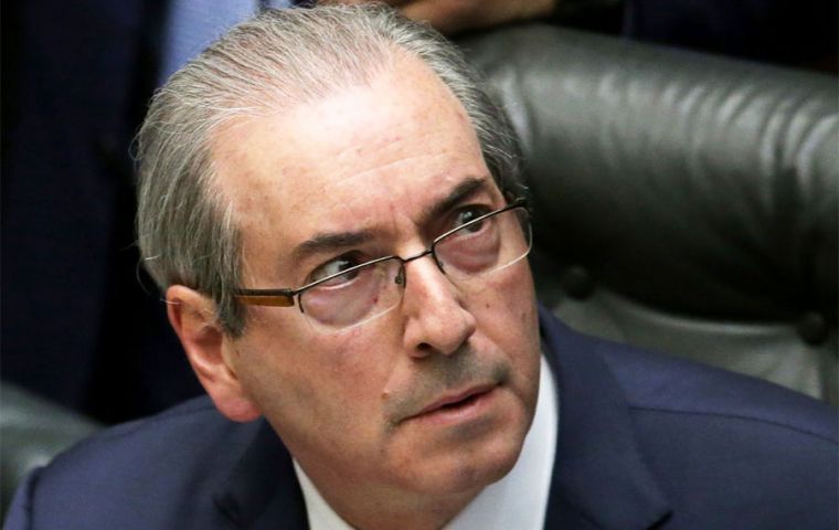 Cunha's downfall has many politicians worried: he has threatened to bring down others by revealing cases of corruption that could endanger Temer's government 