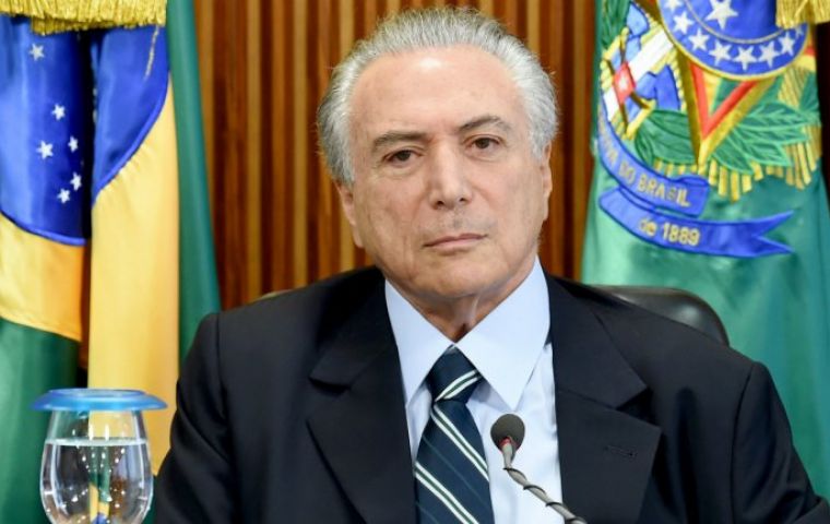 Temer candidly admitted that it had become imperious to change the economic course since Brazil has been in the worst recession since the 1930s