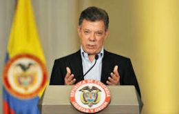 Santos told Colombians that a month-old bilateral cease-fire with FARC would remain in effect. He ordered his negotiating team to return to Cuba