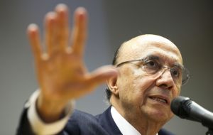 Brazil's budget deficit is expected to close 2016 at 10% of GDP for a second year, and the public sector debt currently stands at 71% of GDP, warned Meirelles