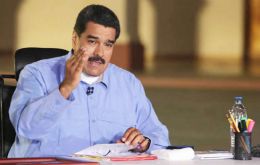 Nicolas Maduro sees himself above Mercosur's fouding countries 