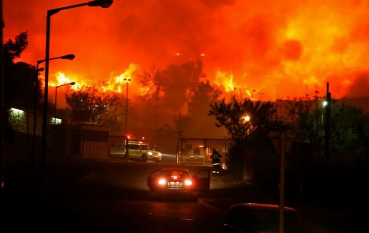 Even Palestinians came to help Israel fight the fire in Haifa