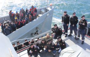 PANC is coordinated between the Argentine and Chilean navies from their regional naval areas in Ushuaia and Punta Arenas. 