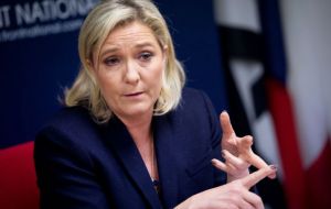 “We have a country that is getting poorer,” said Le Pen. “We can no longer provide quality care to all our compatriots because our social security system is exhausted.”