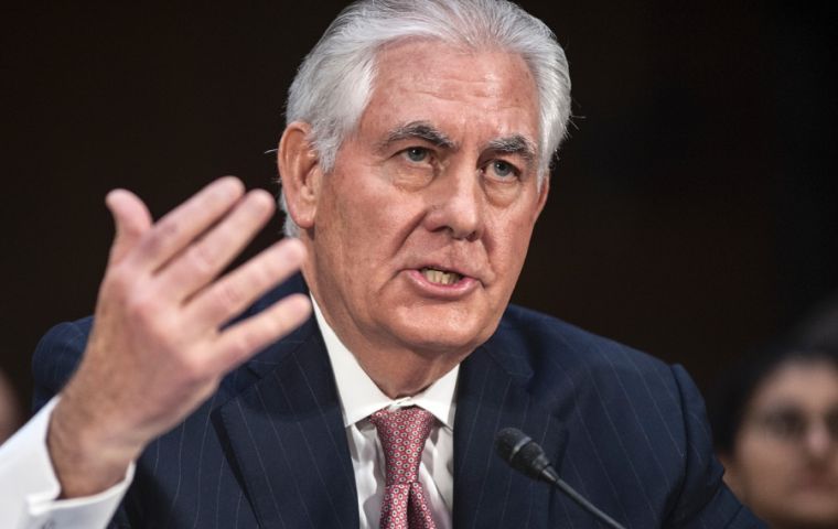 Tillerson had better bone up on nuclear power strategies if he wants to force a big nuclear power to withdraw from its own territories. 