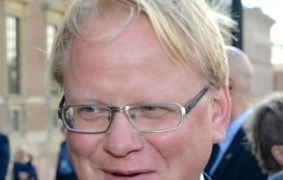 Minister Hultqvist described the situation as sending a signal given Russia's  “increasing pressure” on the Baltic states of Estonia, Latvia and Lithuania.