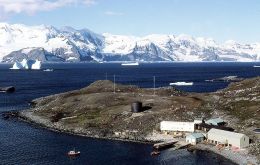 The +19.8°C (67.6°F) measured at BAS Signy Research Station on South Orkney Islands on 30 January 1982 is a record for the Antarctic region