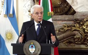 Mattarella underlined that besides the unique relation of Italy with Argentina, Italy this year is chairing the G7 and in 2018 Argentina will be doing the same with G20 