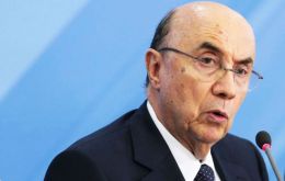 The government continued to see the economy resuming growth in the first quarter despite the weak retail performance in March, insisted Minister Henrique Meirelles