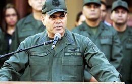 “I have ordered the transfer of 2,000 guards and 600 special operations troops” to Tachira, Defense Minister Vladimir Padrino Lopez said on state television