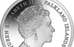 The obverse features the Pobjoy Mint effigy which captures Her Majesty Queen Elizabeth II in high detail