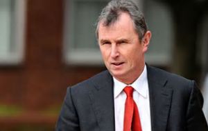 The Conservative MP and Leave campaigner Nigel Evans said any transition period should end as soon as the UK had arrangements in place