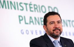 To avoid disruptions to air traffic control and policing, Planning Minister Dyogo Oliveira said government would shift funds from investments to essential services. 