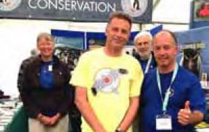 Chris Packham with David Spivack (Falklands Conservation’s UK Director) and behind FC’s long term volunteers, Tim and Margaret Carr. 