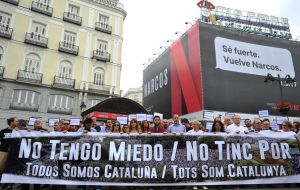 Over in Madrid, hundreds of supporters of the referendum gathered in solidarity in Puerta del Sol square