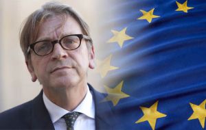 Verhofstadt is on a two-day visit to Ireland: he will meet Irish Prime Minister Leo Varadkar and address a joint committee of the Irish Parliament today, Thursday.