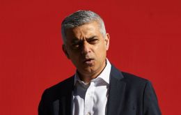 London Mayor Khan anticipated he would press for a commitment to a second national vote on whether to accept the Brexit deal or stay in the EU