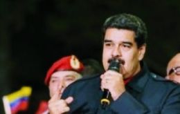 The official turnout was 61.14%. Maduro said his government had scored an “emphatic victory” over its rivals. “The opposition has five,” Maduro underscored