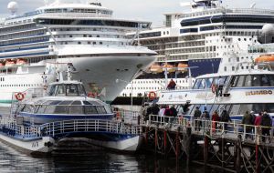 Ushuaia expects 329 calls, has increased jetty facilities, 28 by 251 meters and has been allowed to supply fuel to vessels with a 17% price reduction  