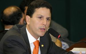 Bruno Araujo said in a resignation letter that while he respected the autonomy Temer had given him, his party no longer supported him remaining in the position.