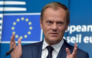 “I made it very clear to Prime Minister May that this progress needs to happen at the beginning of December at the latest”, Donald Tusk said