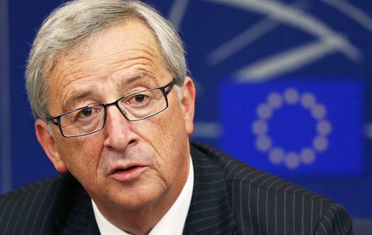 “Prime Minister May has assured me that it has the backing of the UK government. On that basis, I believe we have now made the breakthrough” Juncker said