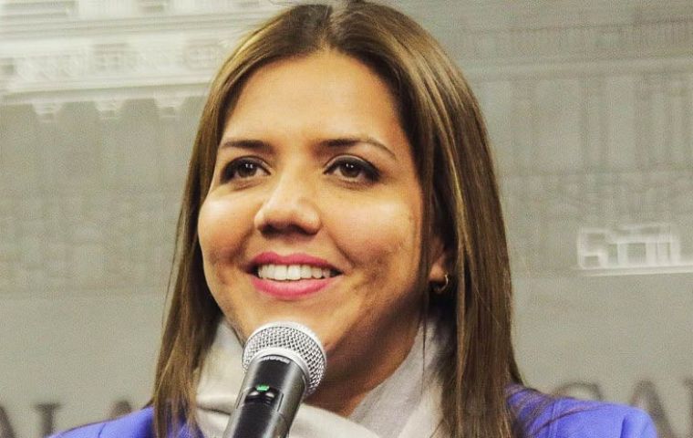 Psychologist Maria Alejandra Vicuña, who was serving as interim vice president and minister of urban development and housing was officially confirmed