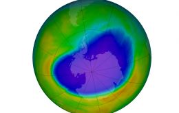 Antarctic ozone hole forms during September in the South Hemisphere winter as returning sun’s rays catalyze ozone destruction cycles of chlorine and bromine