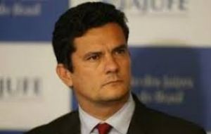 Judge Moro called on the federal prosecution for a report on the mysterious execution by a an only motorcycle rider who fired nine shots at his victim.