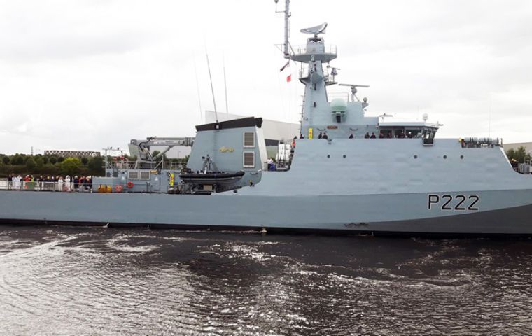 HMS Forth is the first of a class of five state-of-the-art RN vessels, designed for counter-piracy, anti-smuggling, fishery protection, border patrol, counter terrorism
