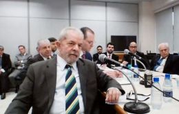  A panel of judges rejected Lula’s request for an injunction that would prevent him from imprisonment as he appeals a corruption conviction.