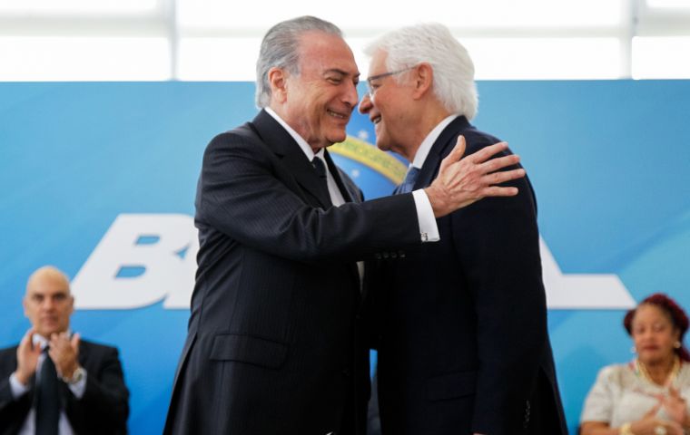 Moreira Franco was previously the Secretary of the Presidency, a minister-level position. He also served as Temer’s infrastructure investment czar