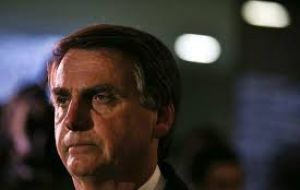 Attorney General Raquel Dodge charged Jair Bolsonaro for statements comparing members of rural settlements founded by the descendants of slaves to animals